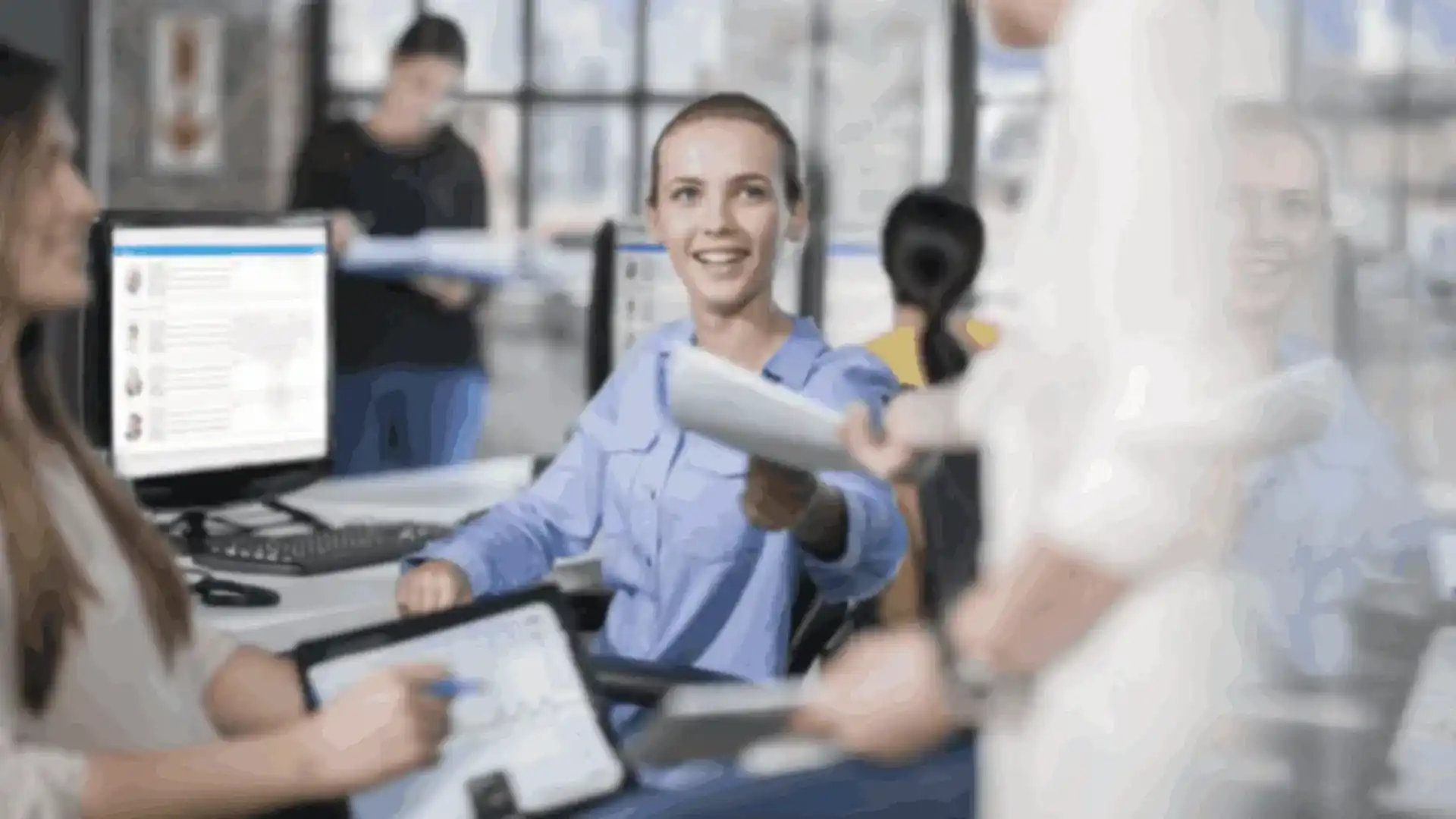 Efficient Returns Management: Custom Software Solutions for Simplifying Product Returns in Logistics