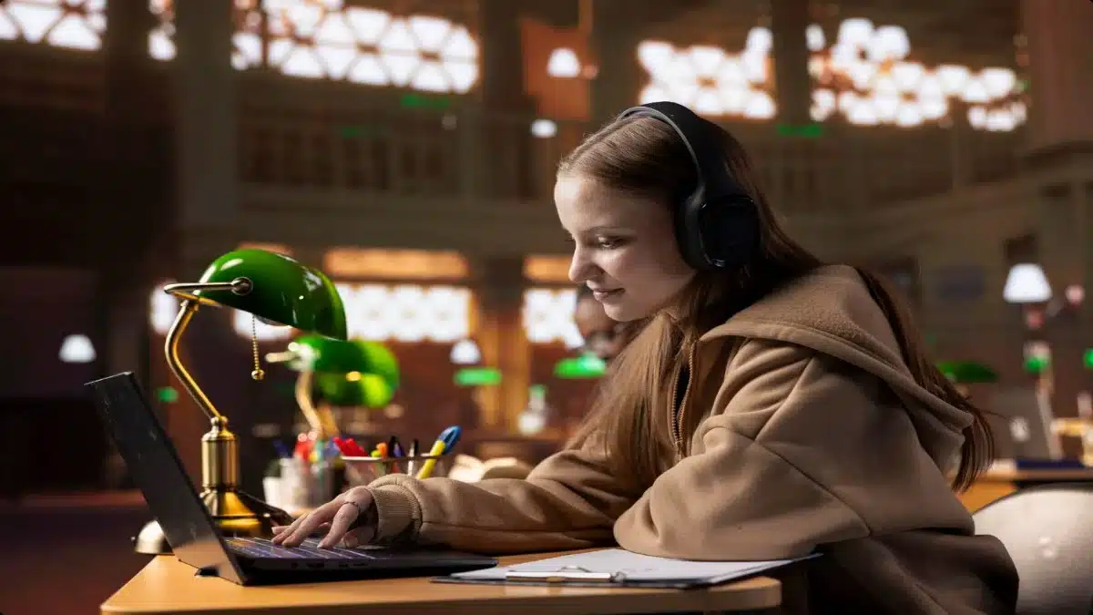 AI Learning Platform Improved Student Completion Rate by 54%